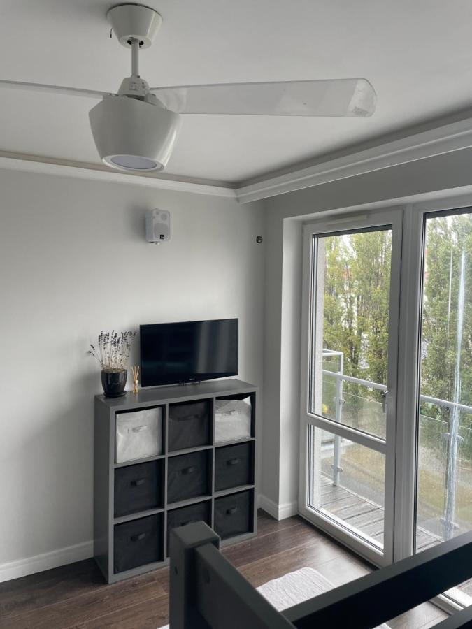 3Bedroom Smarthome Apartment Ζιελόνα Γκόρα Εξωτερικό φωτογραφία