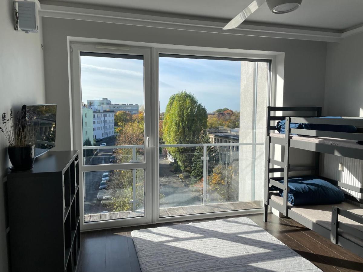 3Bedroom Smarthome Apartment Ζιελόνα Γκόρα Εξωτερικό φωτογραφία