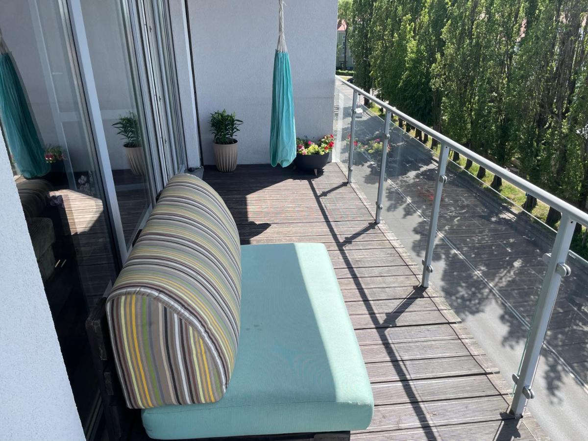 3Bedroom Smarthome Apartment Ζιελόνα Γκόρα Εξωτερικό φωτογραφία